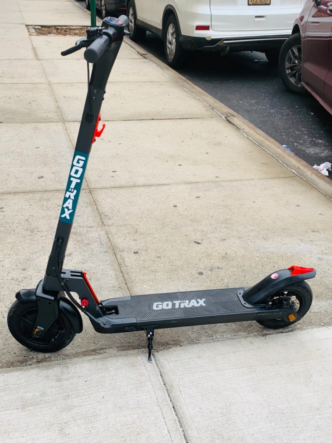 GoTrax Electric Scooter - photo 2