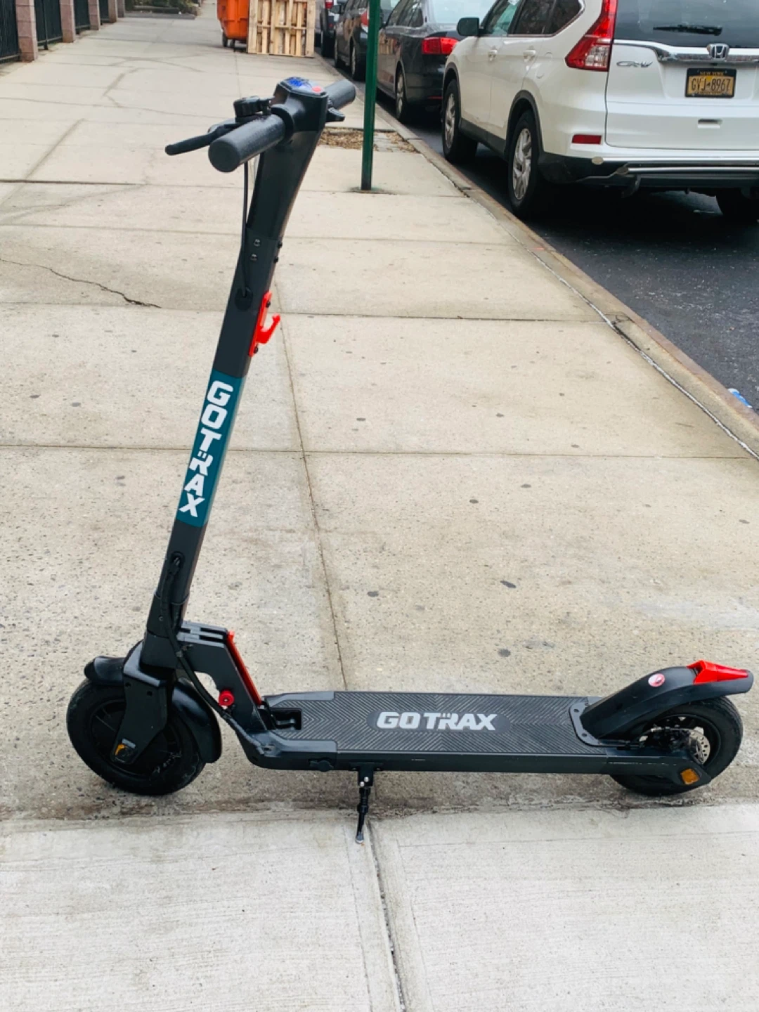 GoTrax Electric Scooter - photo 4