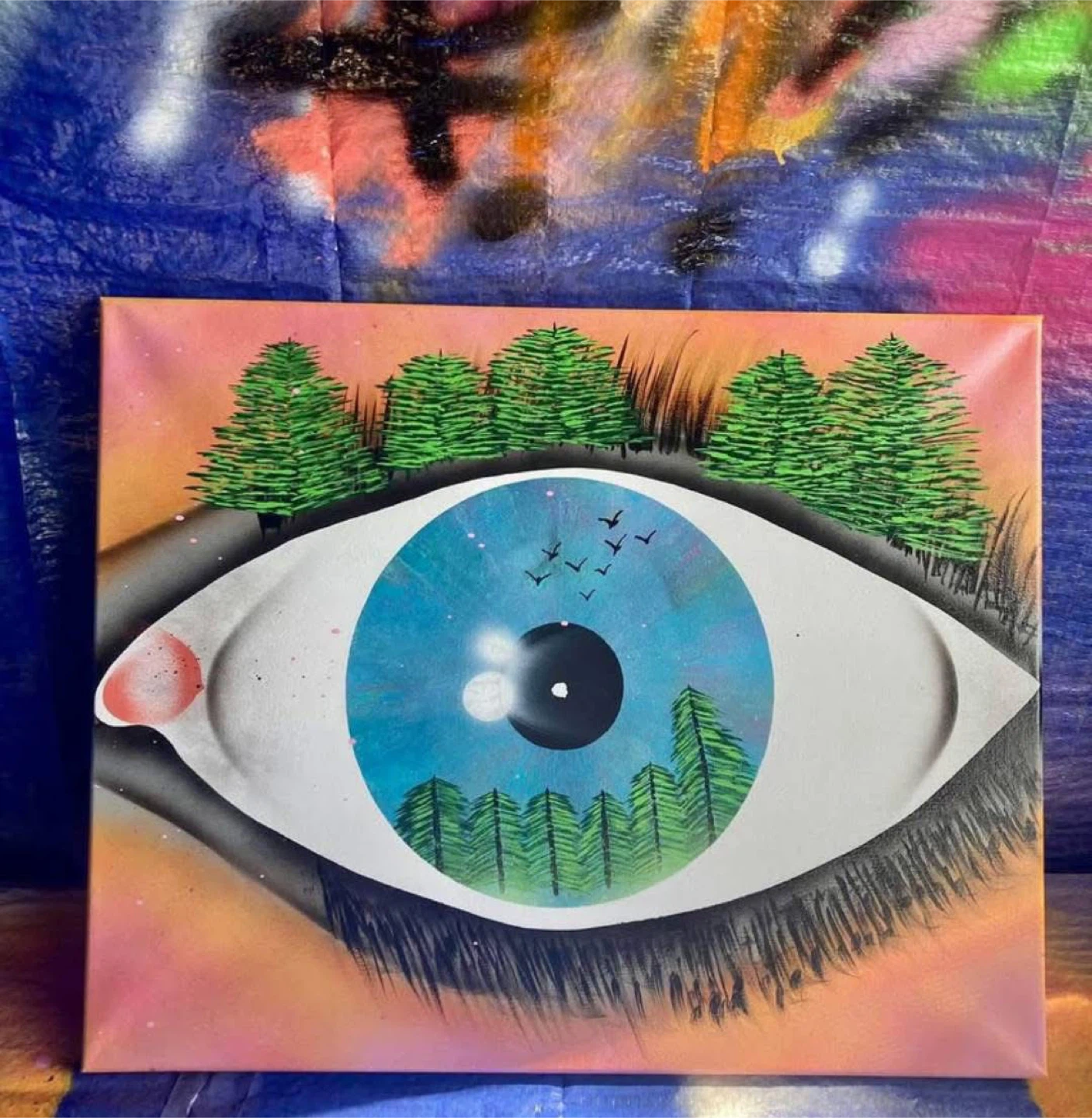 Spray paint artwork on canvas - photo 2