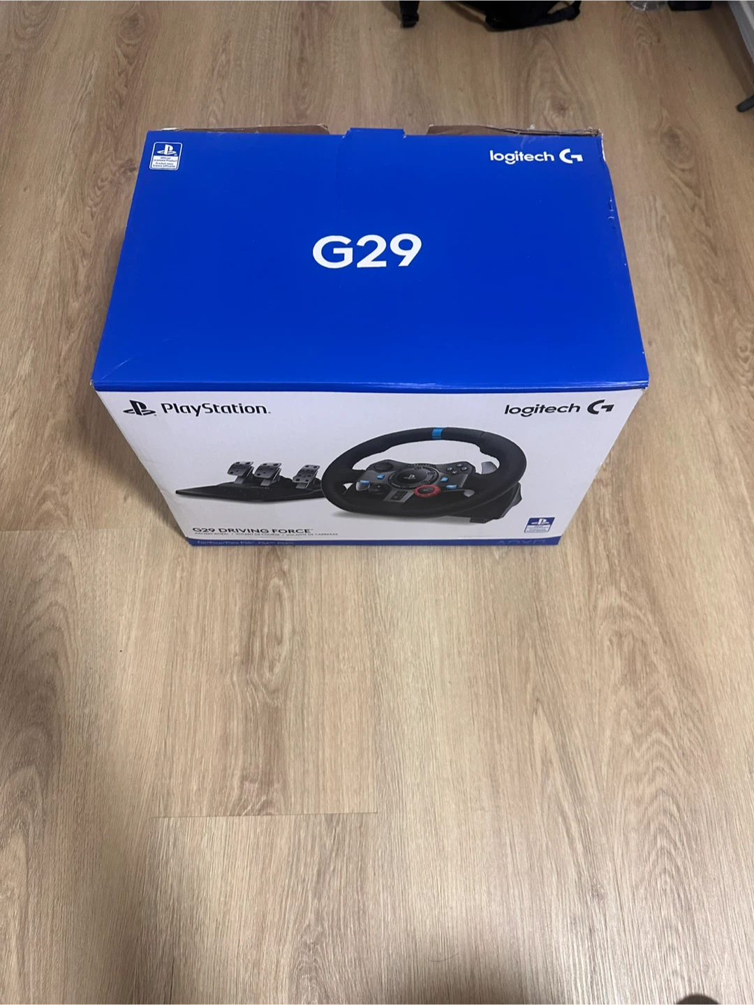Logitech G29 Driving Force Racing Wheel - Like New!