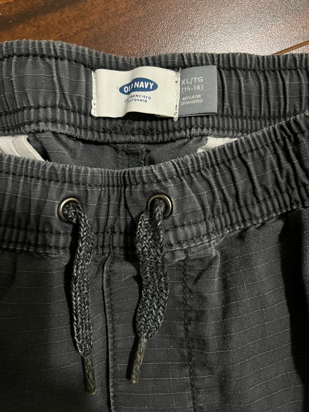 Old Navy boys XL 14/16 cargo joggers, charcoal grey - photo 2