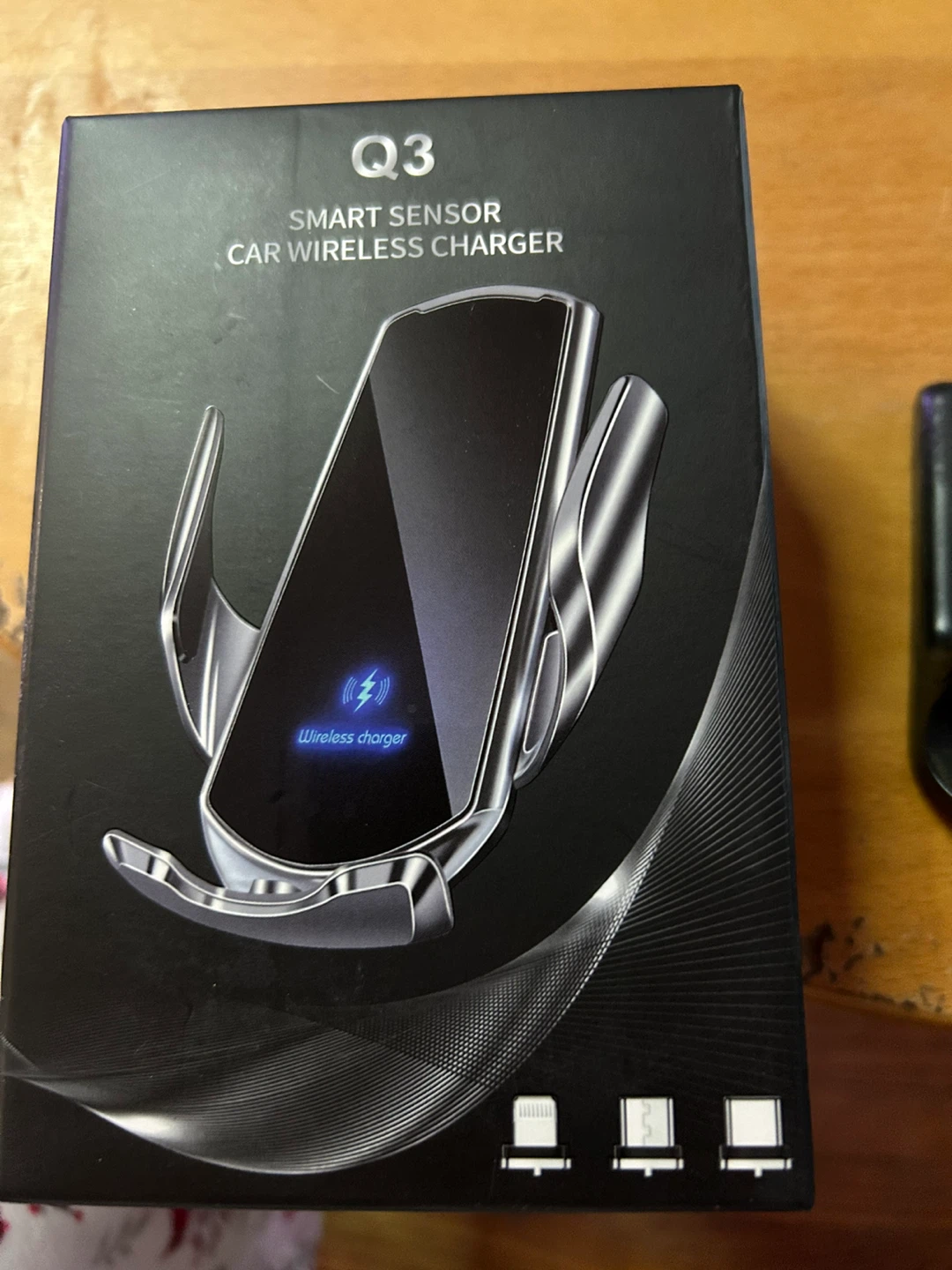 Q3 Smart Sensor Car Wireless Charger - New - photo 2