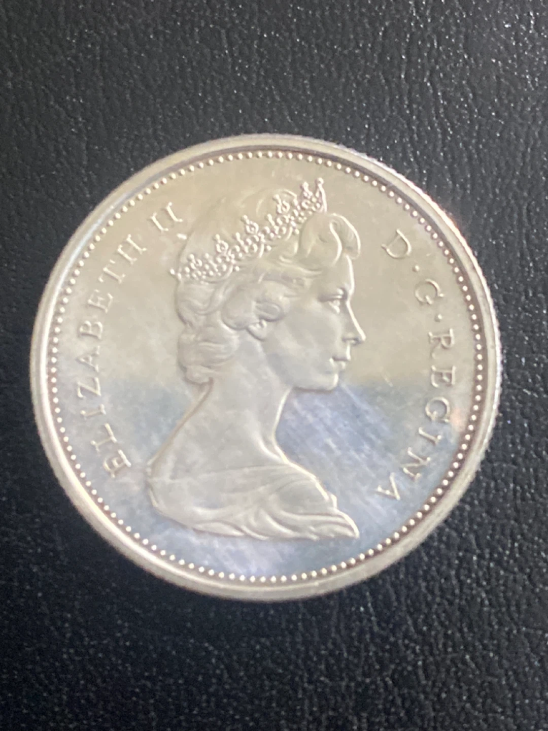 1967 Canadian 25 Cent Coin - photo 2