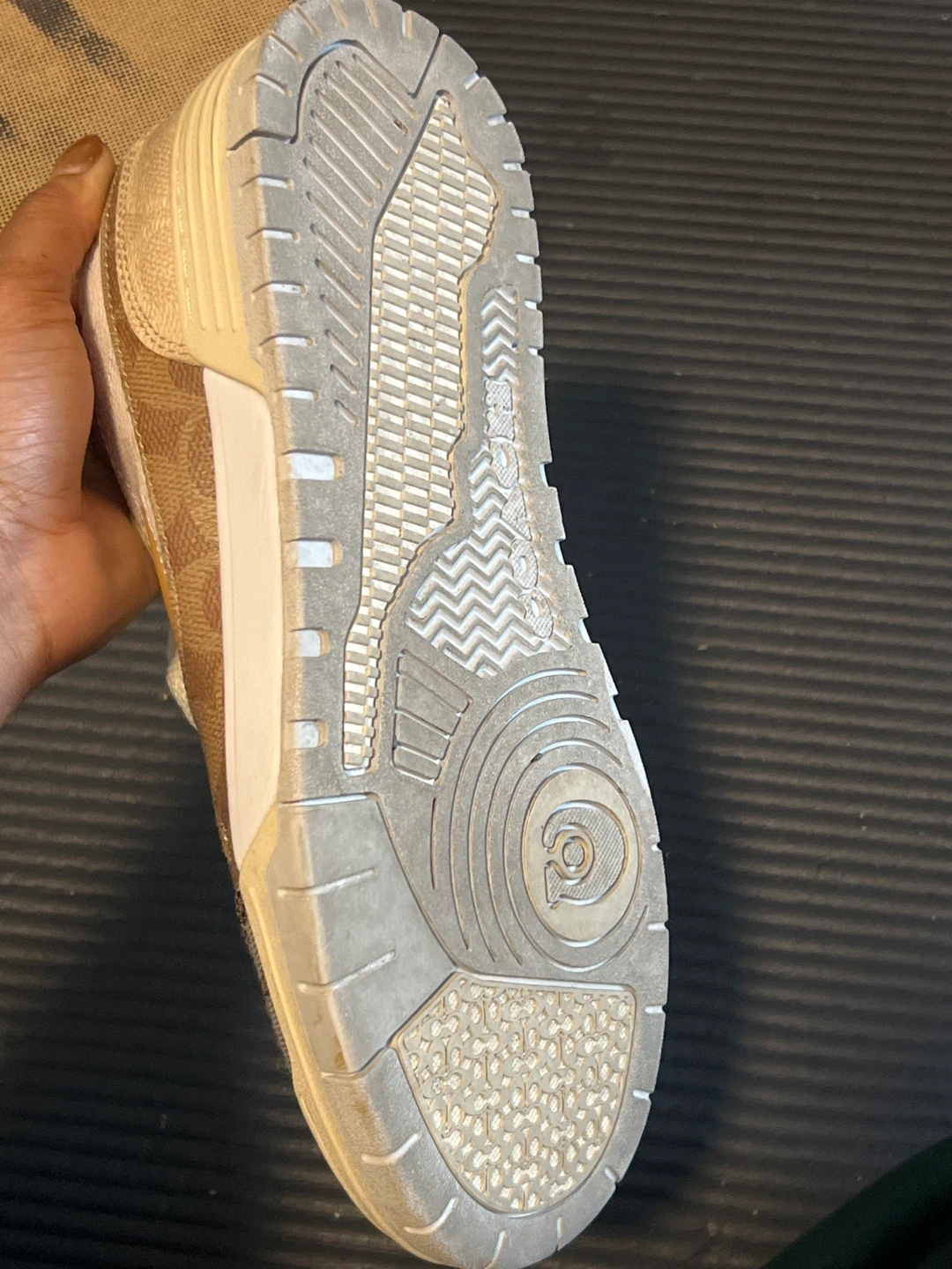Coach SOHO SNKR SIG Shoes - Size 7.5 - photo 2