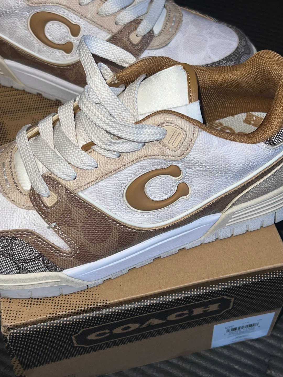 Coach SOHO SNKR SIG Shoes - Size 7.5 - photo 4