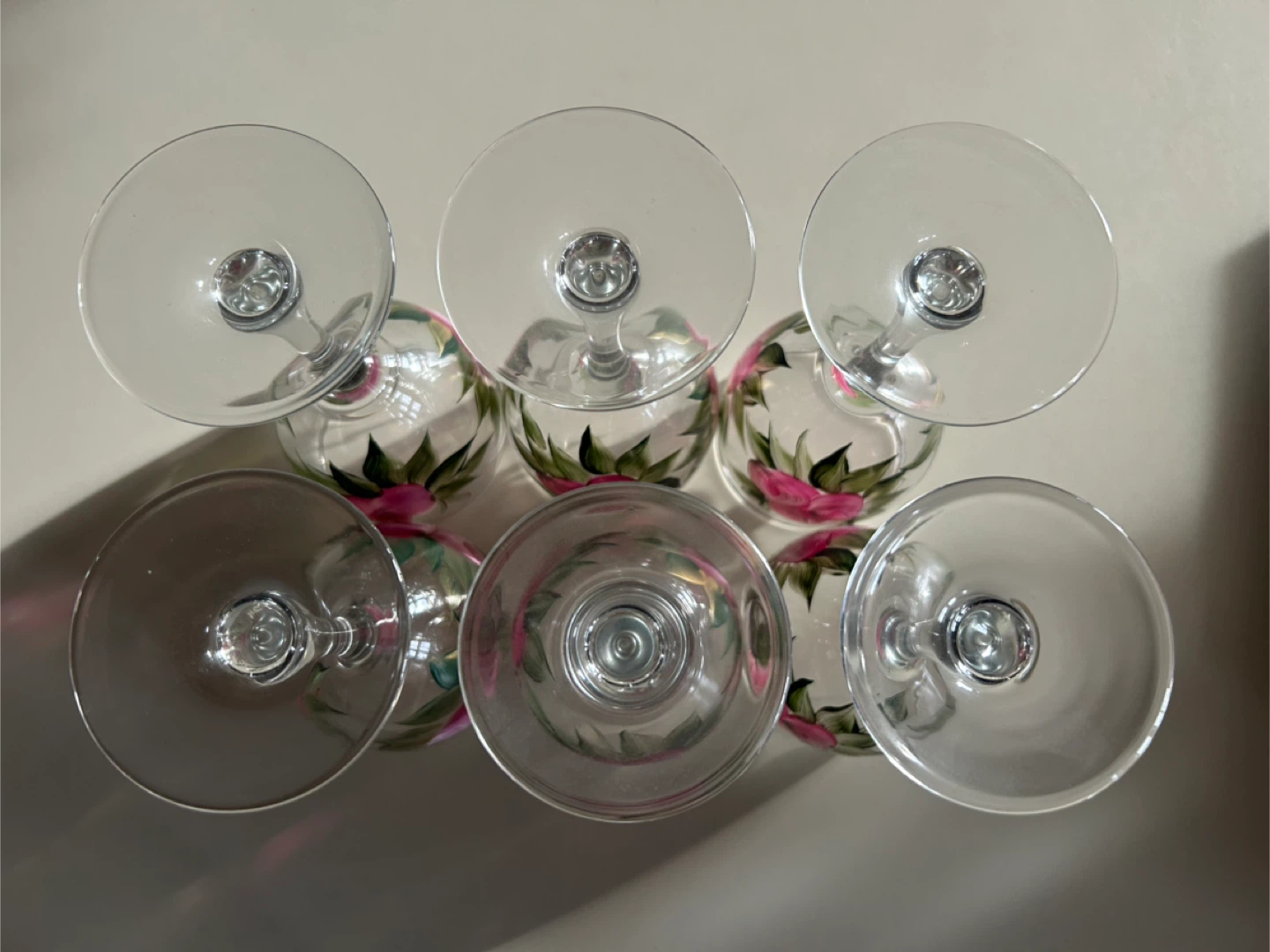 Never Been Used! Set of 6 Artisan Hand Painted Wine Glasses - photo 3