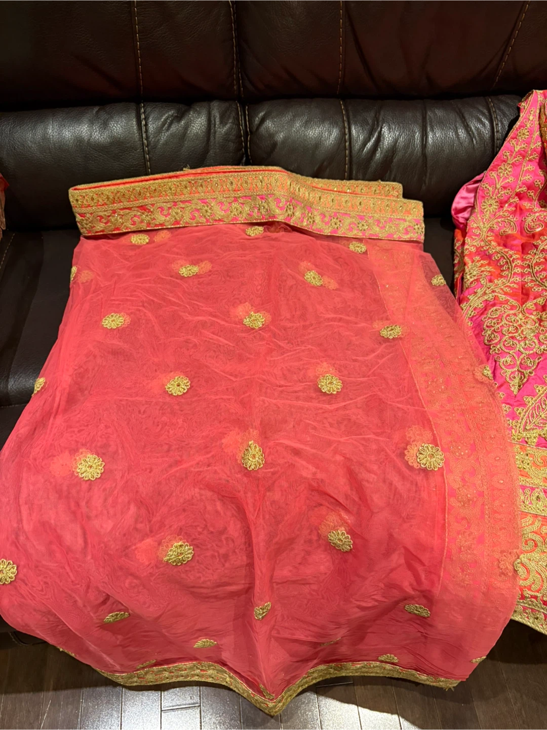 New Pink Embroidered Lehenga Choli Set - photo 3