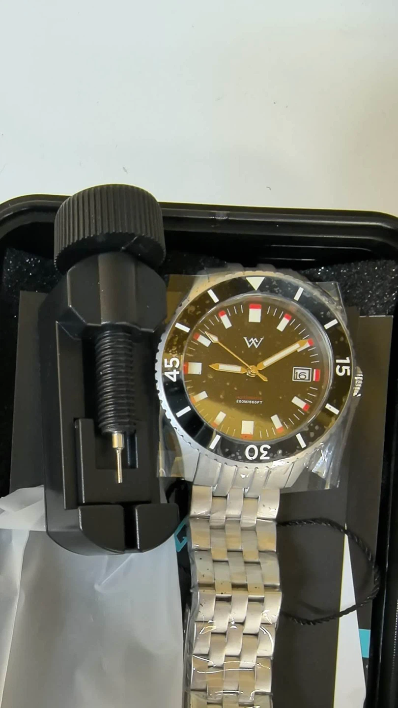 New W Watch - Silver