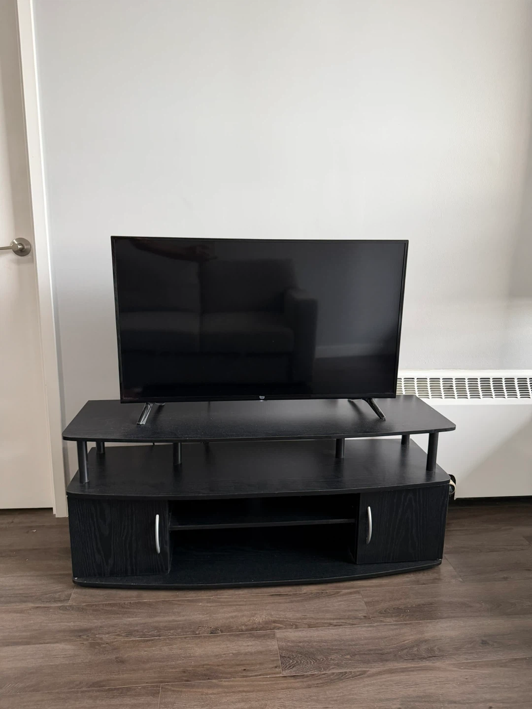 Amazon Fire Smart TV 40” Inches with stand - photo 5