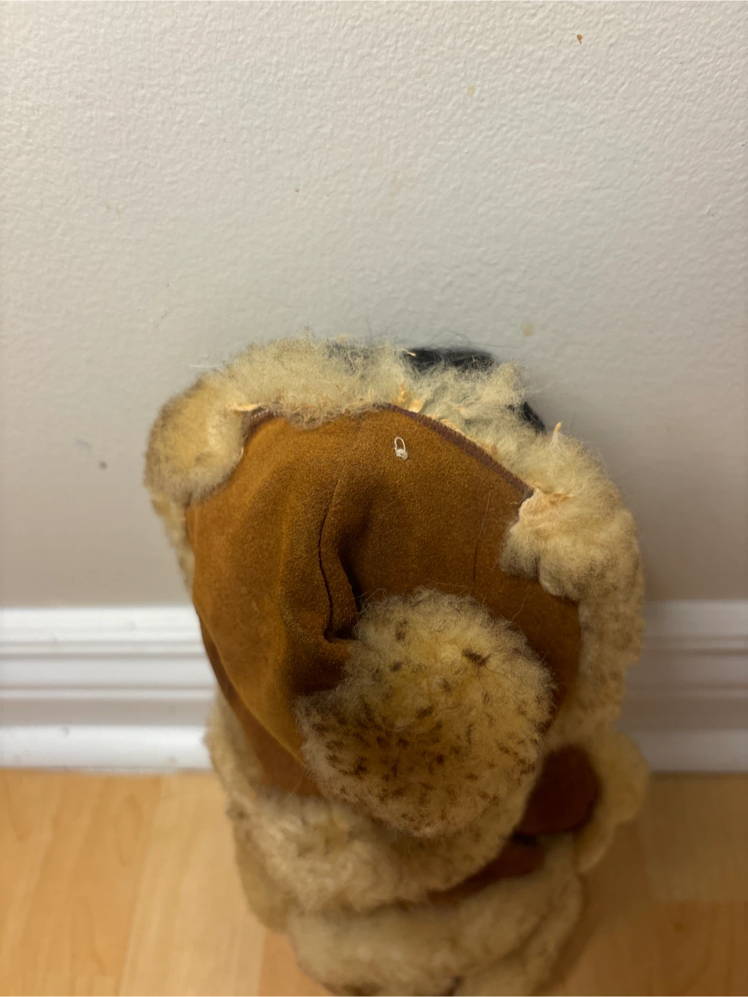 Vintage 1960s Doll with Real Suede & Shearling Arctic Coat - photo 3