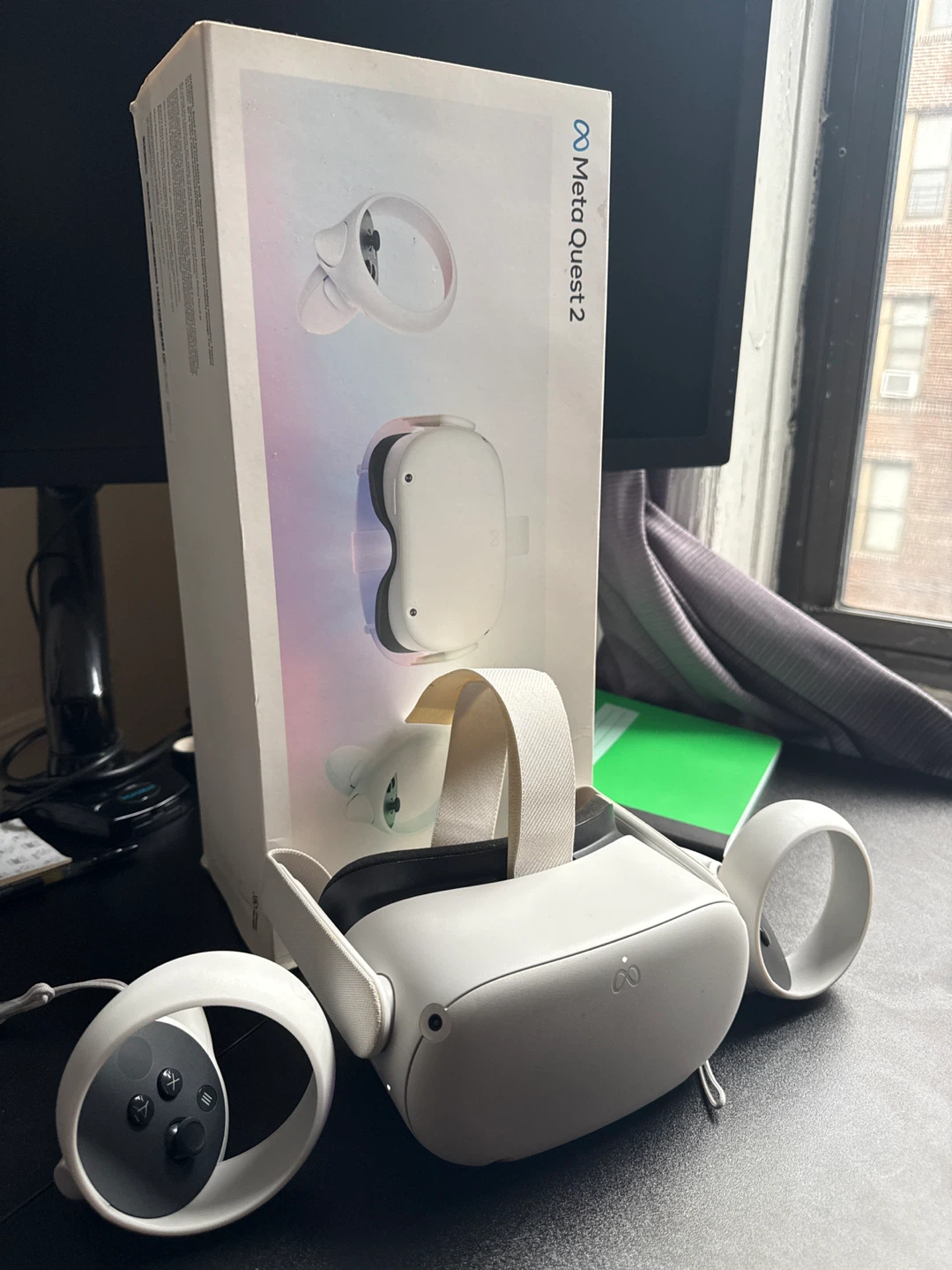 Meta Quest 2 VR Headset - 128 GB - photo 2