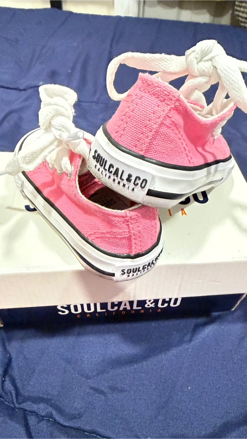 SoulCal & Co Pink Canvas Low Top Shoes - Size 3 Infant - photo 2