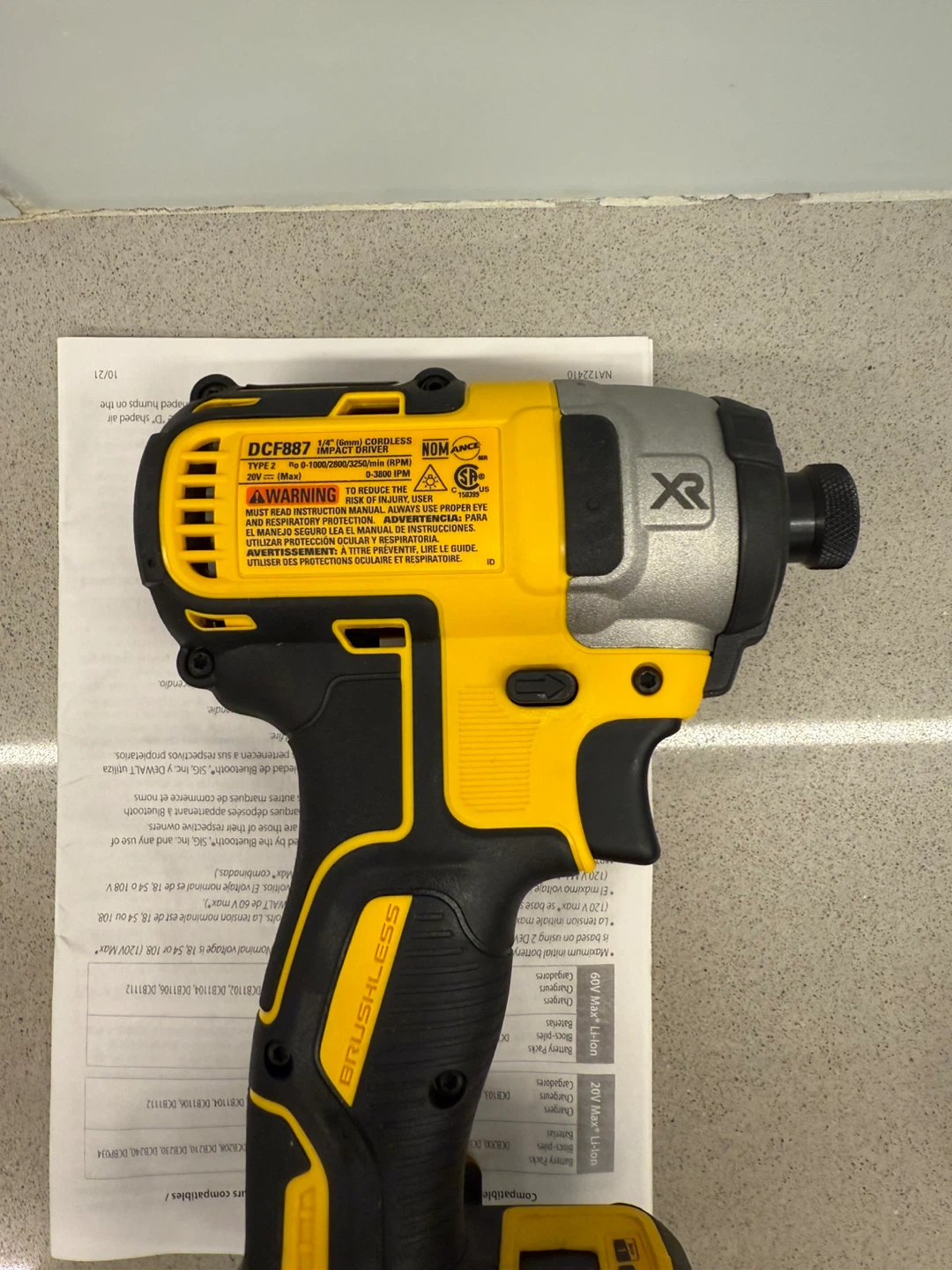 Dewalt XR Impact driver 3 speed, LED Light - photo 2