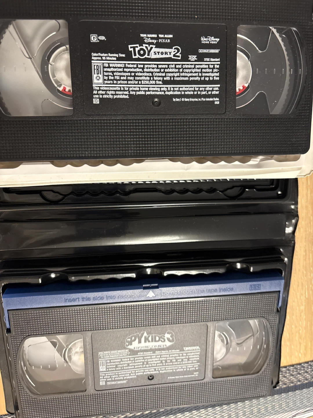 🧡Home- Toy Story 2 & Spy Kids 3 VHS Tapes - photo 2