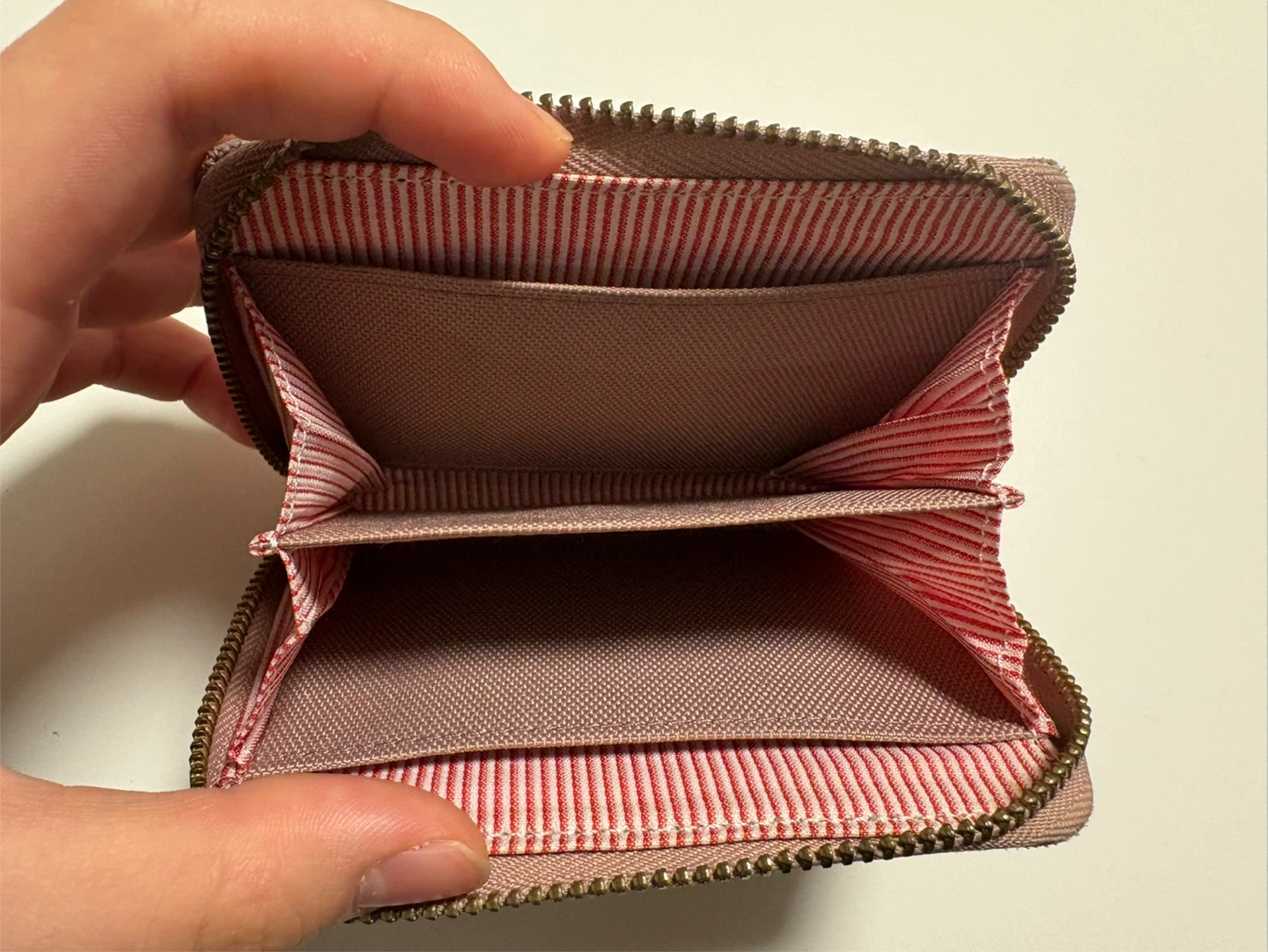 Herschel Pink Wallet - photo 2