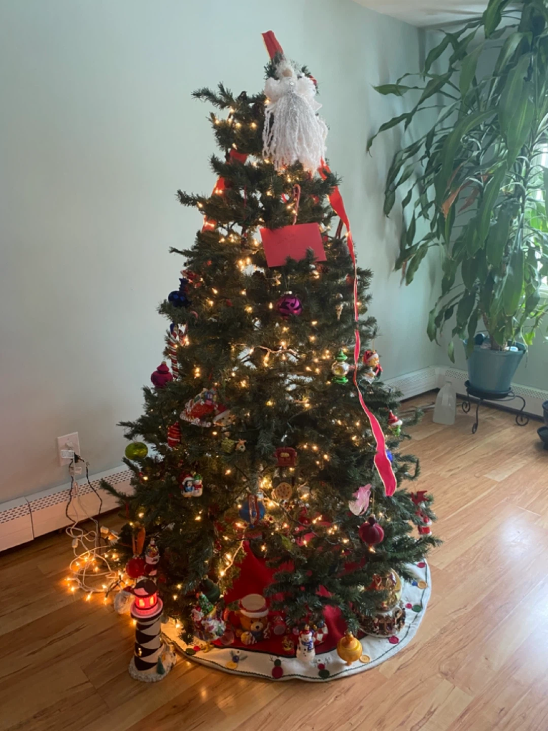 Martha Stewart 6 1/2 ft Bearpaw Mountain Tree - photo 4