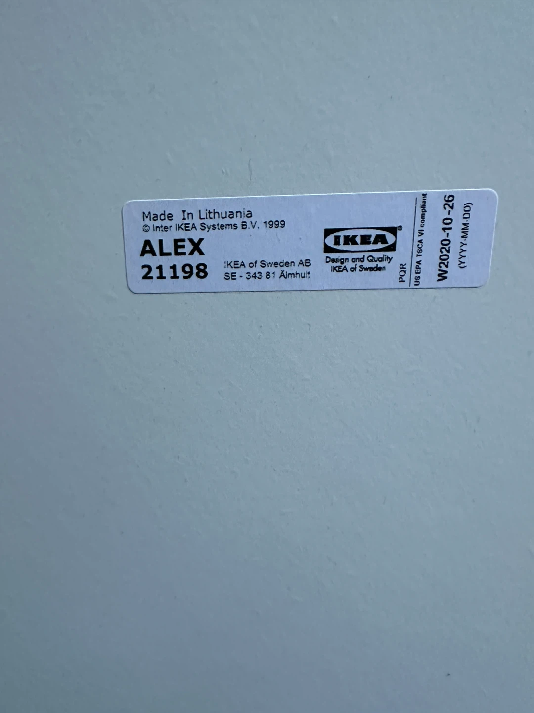IKEA desk and Structube black chair - photo 5