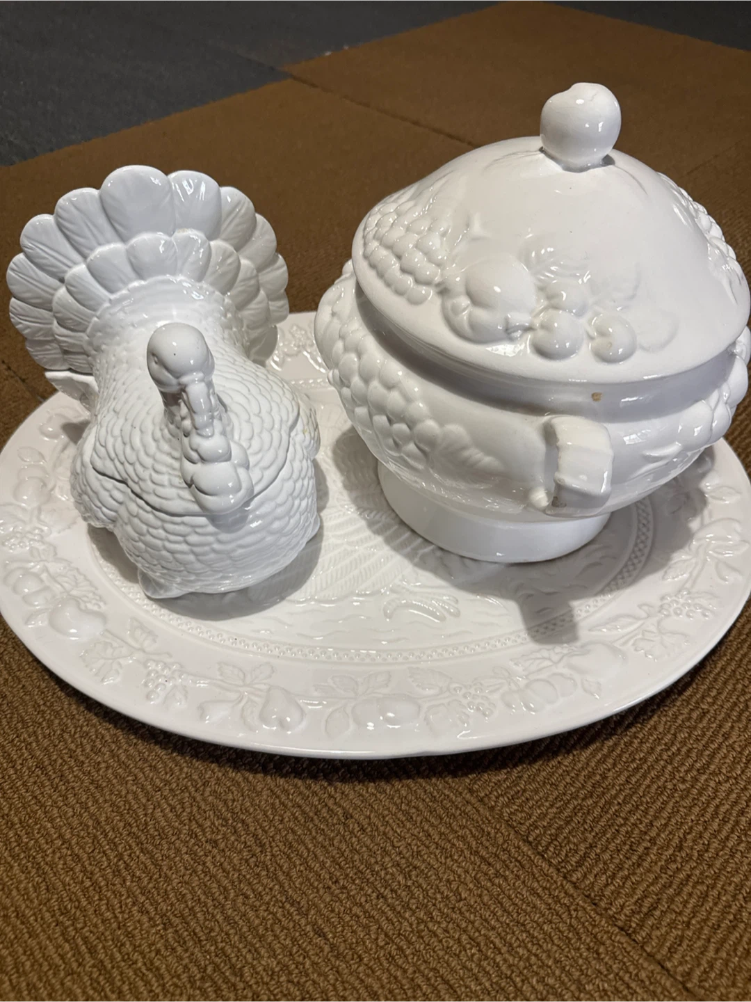 FREE White Ceramic Turkey & Soup Tureen Set