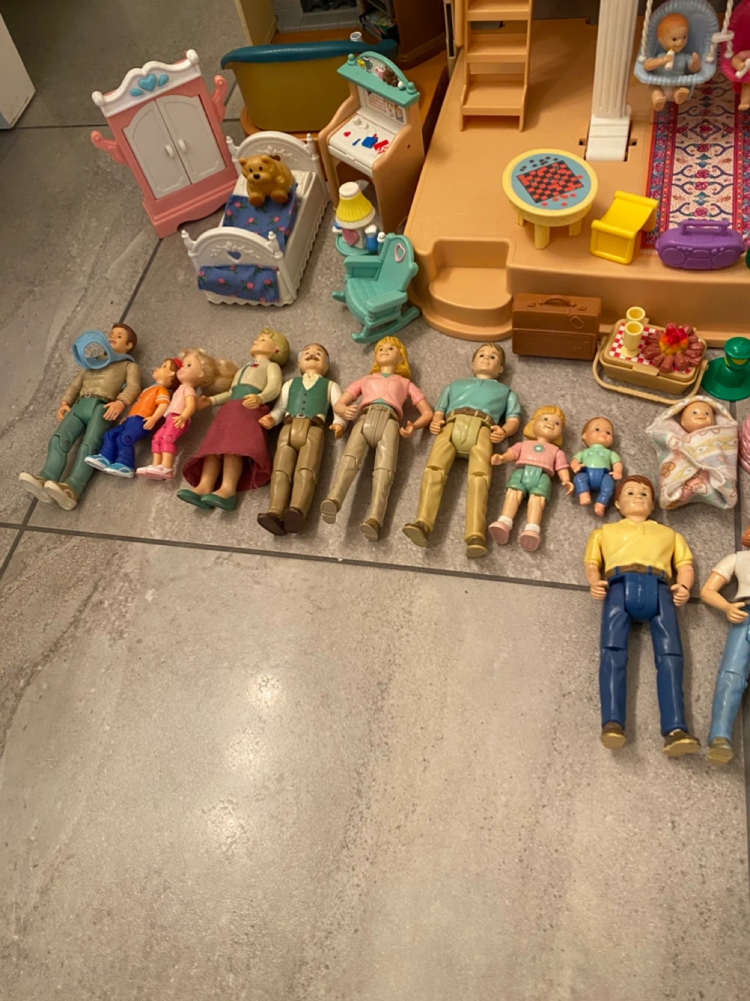 Vintage Fisher Price Dollhouse - photo 4