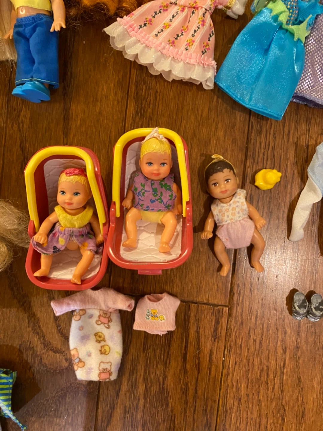 Kelly Barbie Dolls - photo 4
