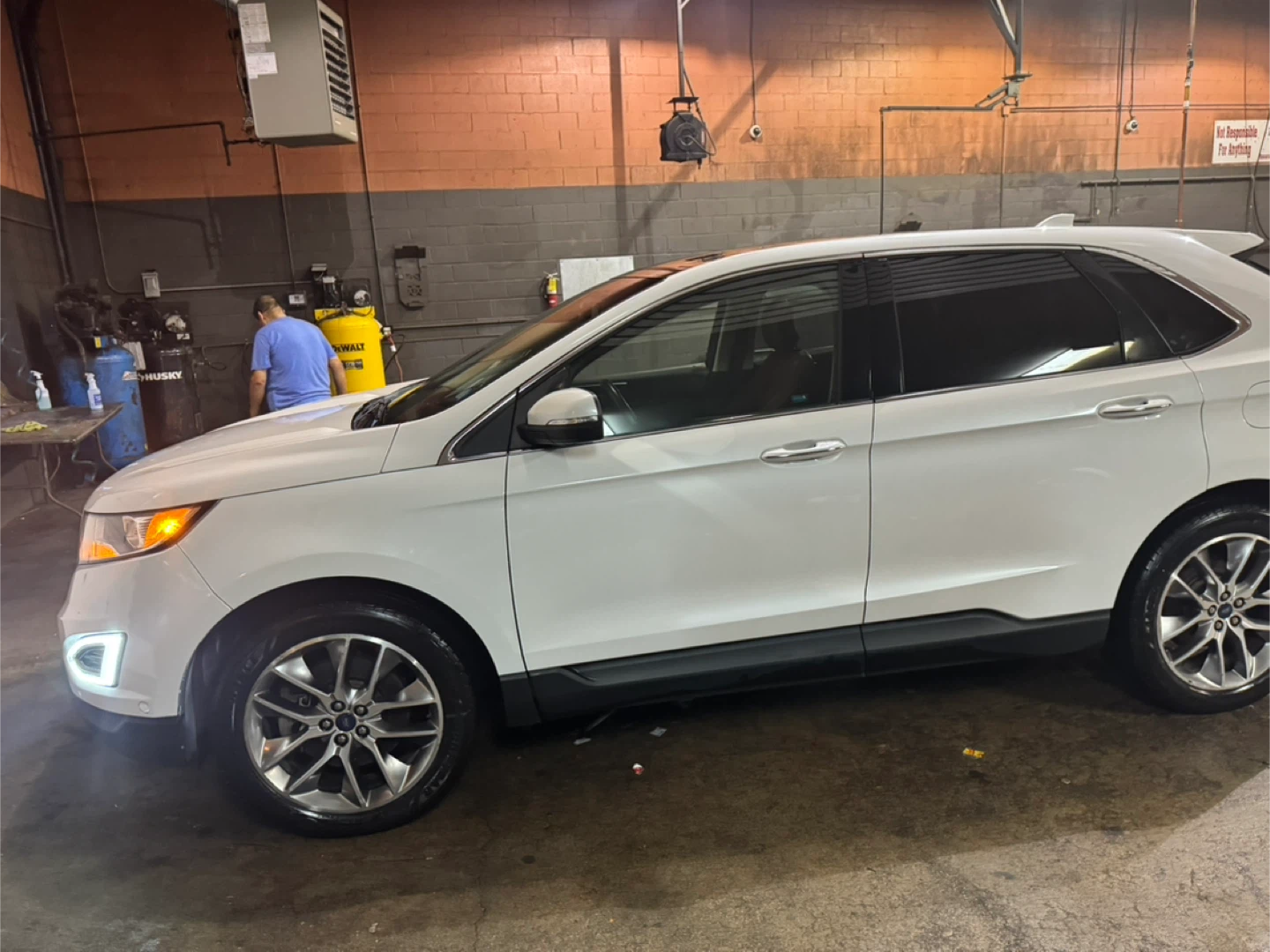 ONE OF KIND FORD EDGE - photo 2