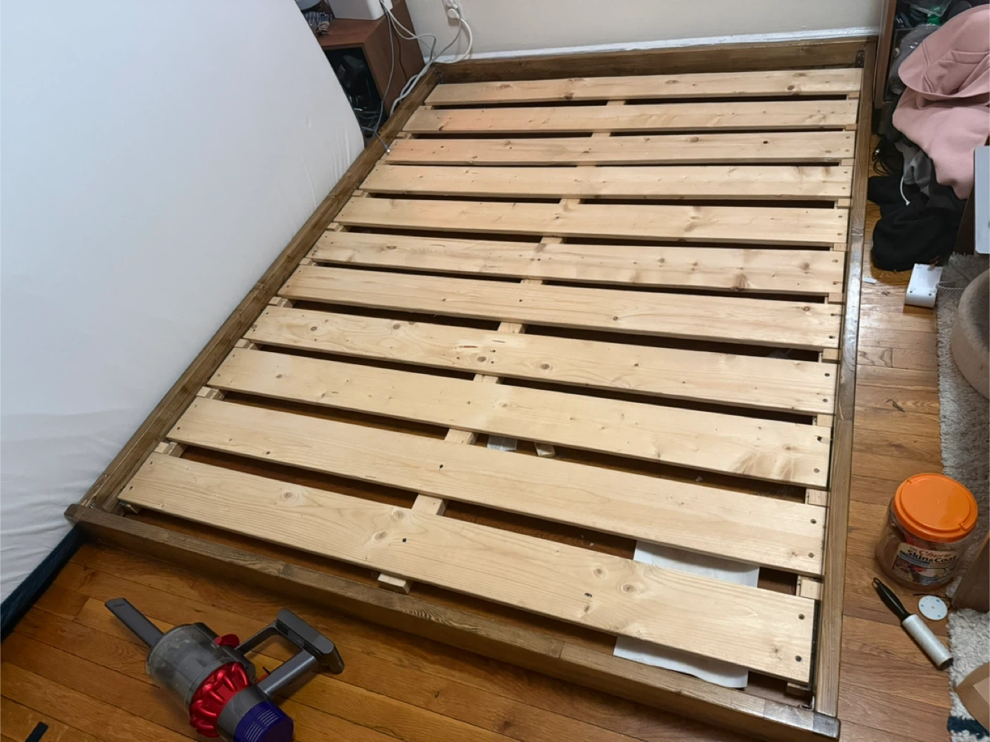 Solid Wood Low Platform Queen Bed Frame – Minimalist - photo 4