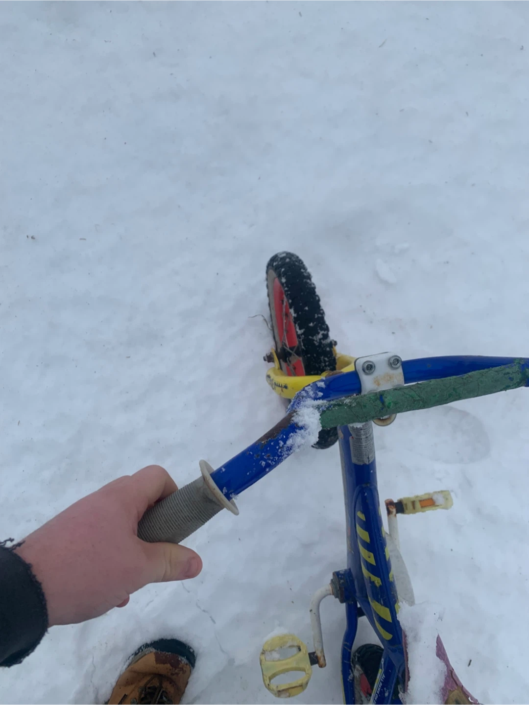 Chase Kids Bike - Blue and Yellow - photo 3