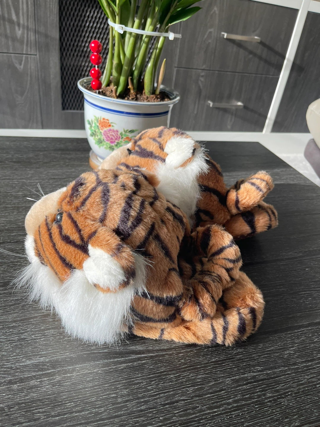 Tiger Slippers - Adult Size - photo 2