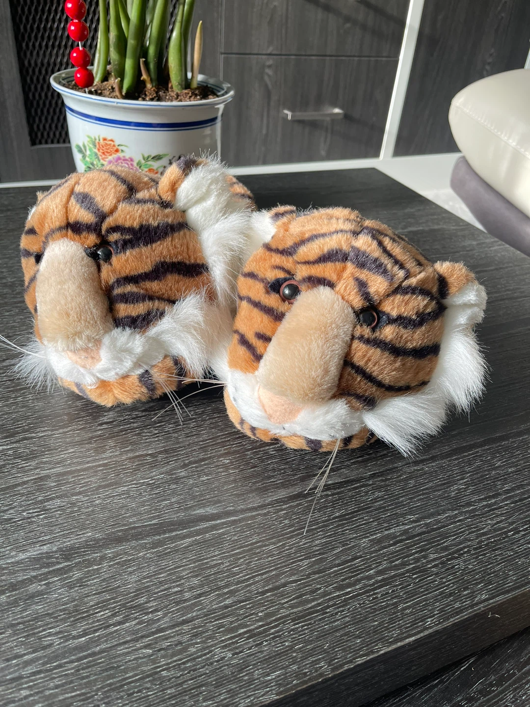 Tiger Slippers - Adult Size