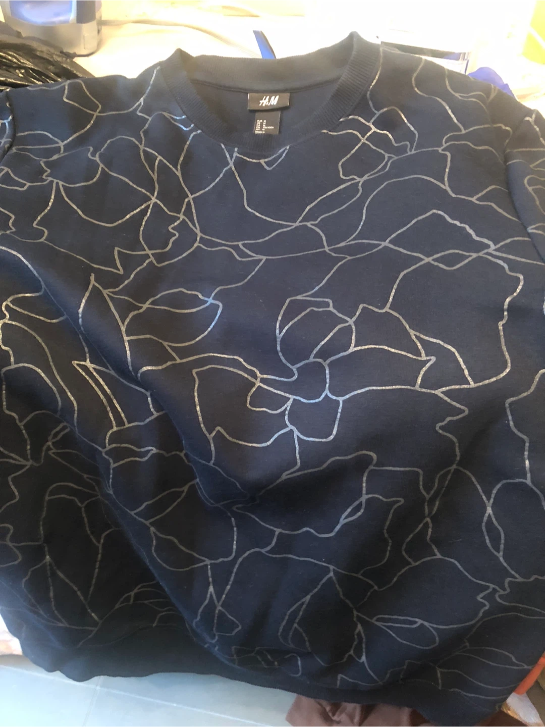H&M Blue Patterned Sweatshirt - Size L - photo 5