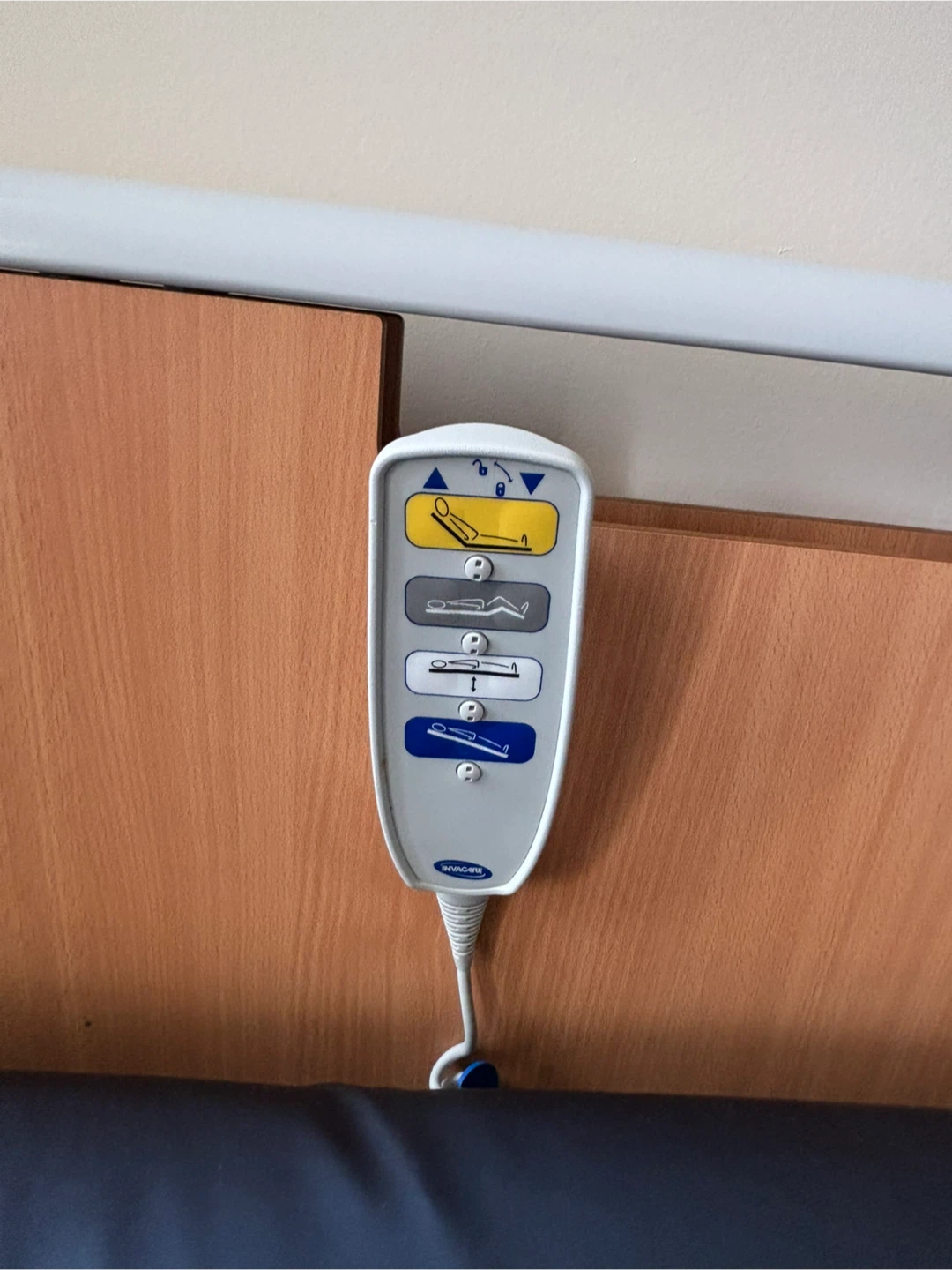 Hospital Bed and Mattress for long term care - photo 4