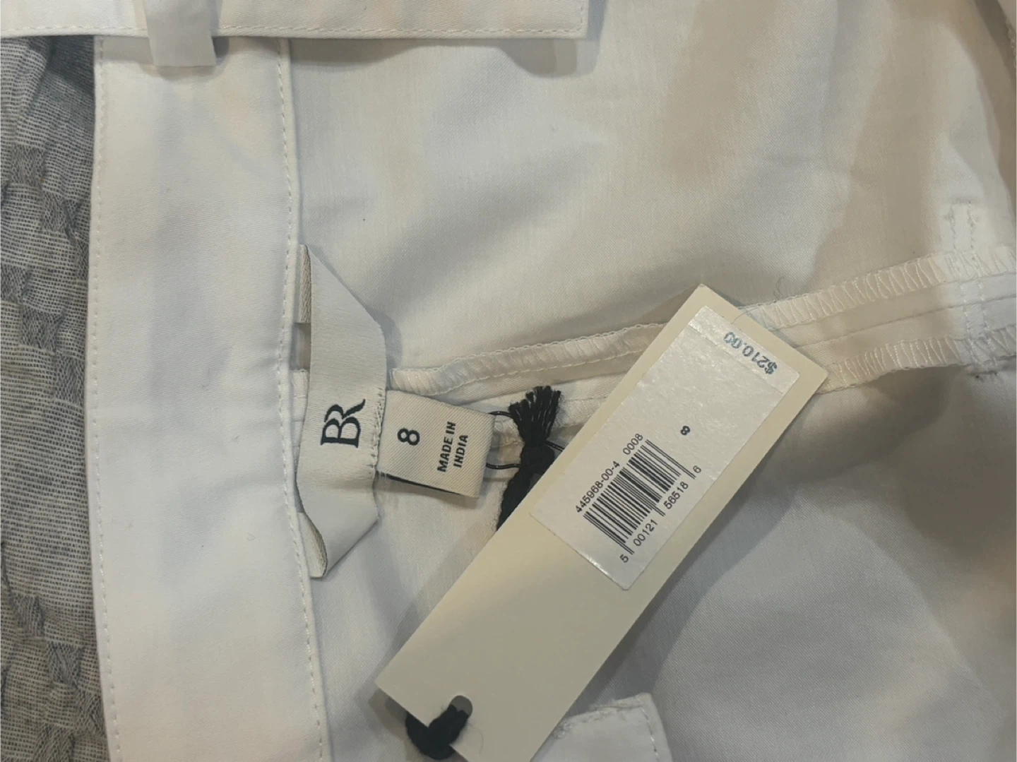 Ladies Banana Republic White Jumpsuit - Size 8 - photo 3