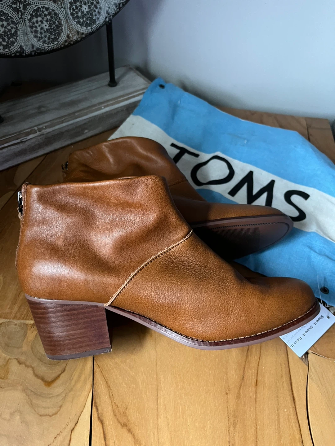TOMS Brown Leather Ankle Boots - Size 8