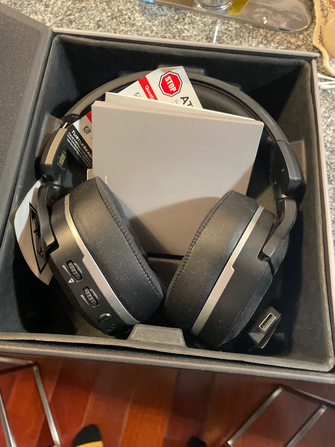 Turtle Beach Stealth 700 Gen 2 Xbox Headset - Like New! - photo 2