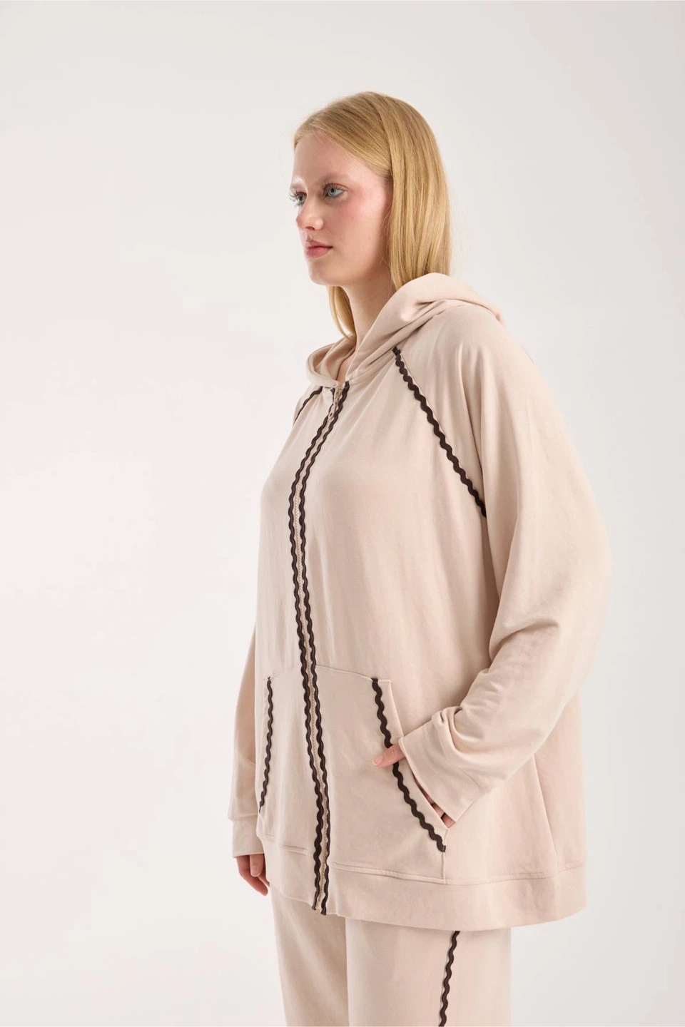 Matching Lounge Set - Beige - photo 5