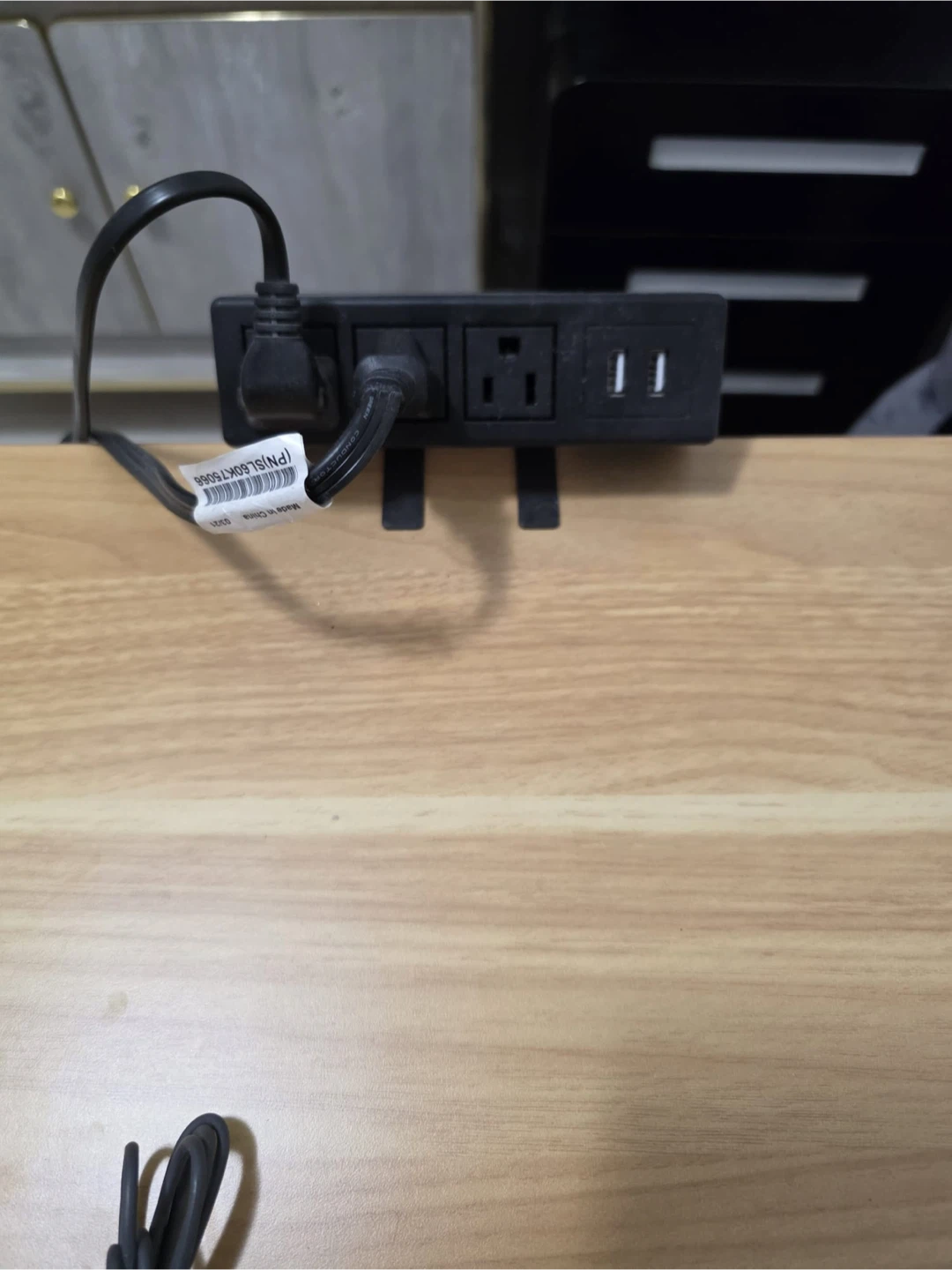 Adjustable Standing Desk - photo 3