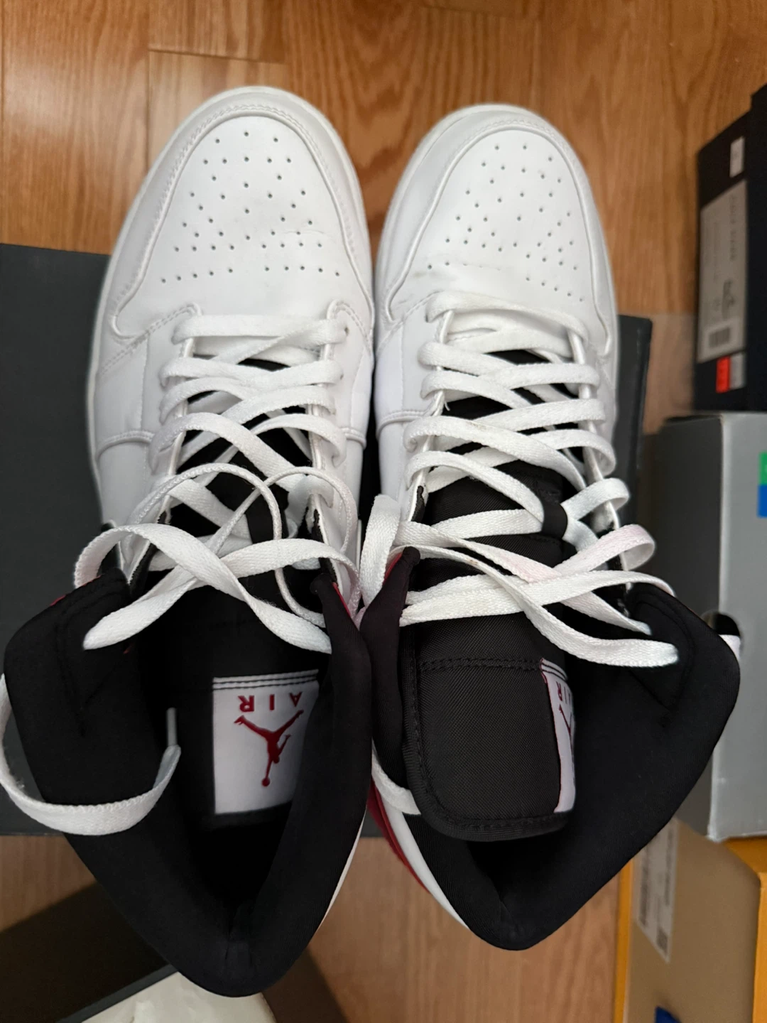 Air Jordan 1 Mid White/Red - Size 13 - photo 2