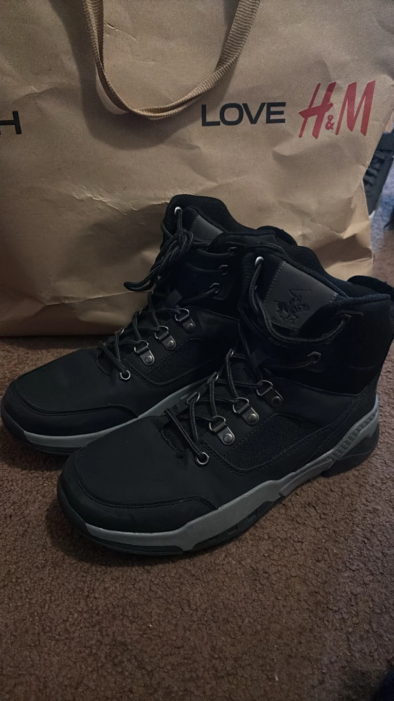 Kids Black winter Boots