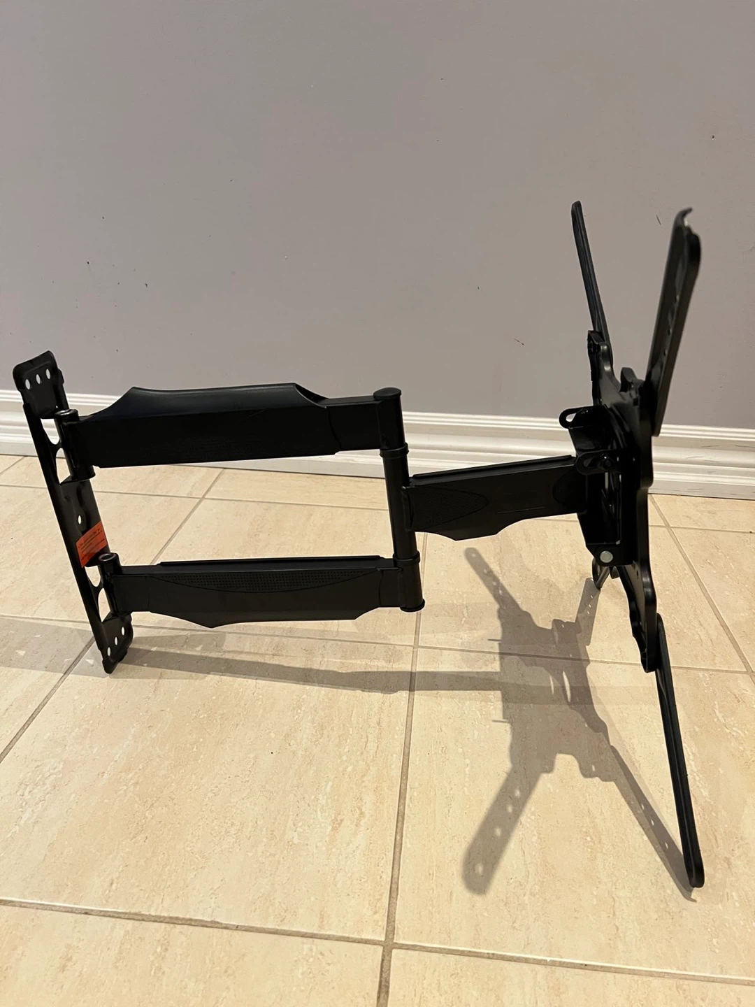 UX-Mount Full Motion TV Wall Mount - photo 3
