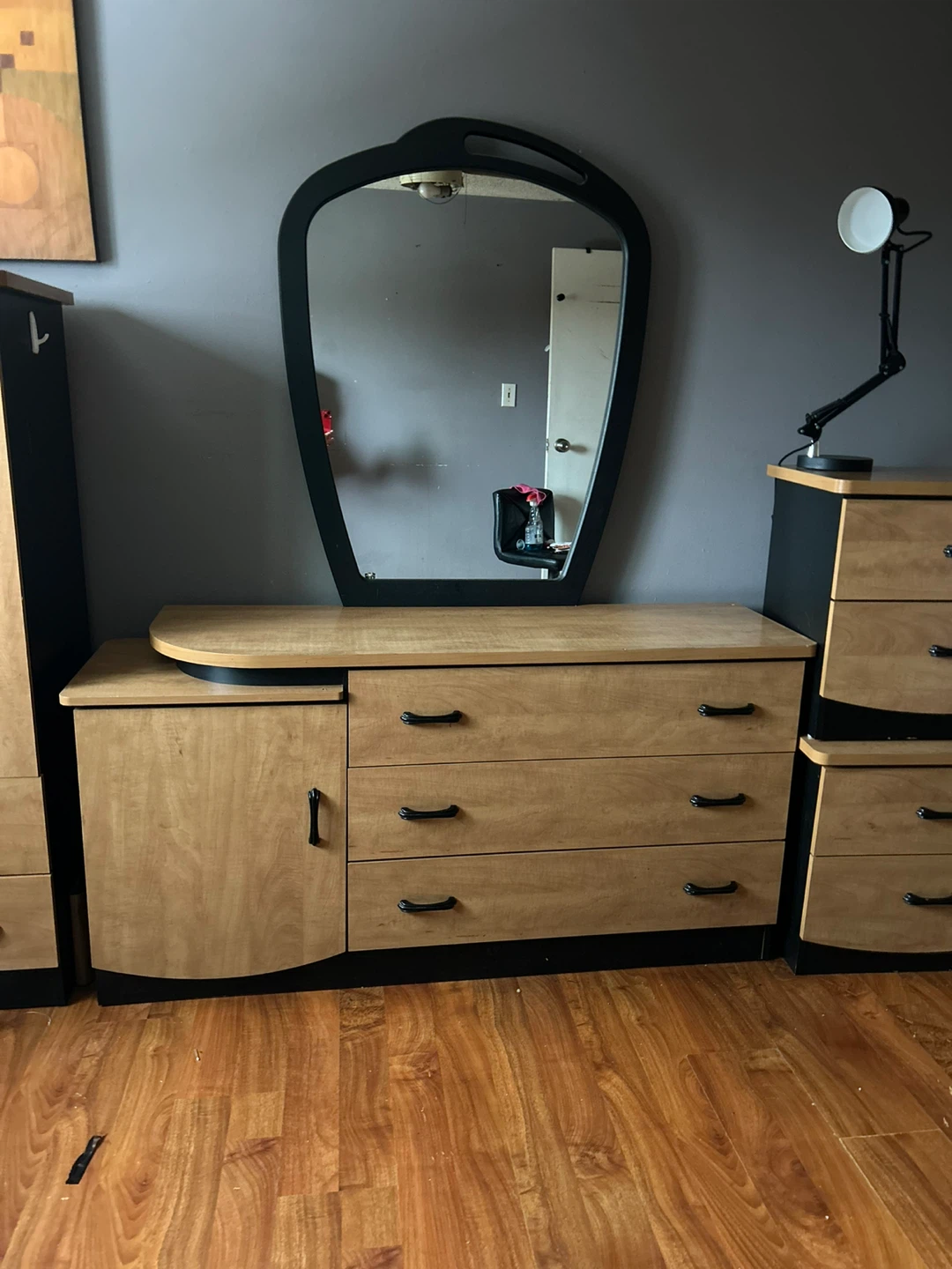 Bedroom Set - Dresser, Mirror, Wardrobe - photo 4