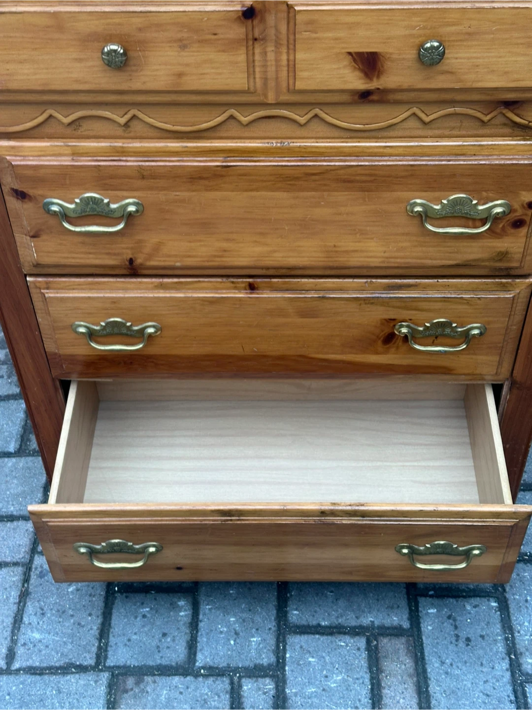 Real Natural Wood 5-Drawer Dresser - photo 4