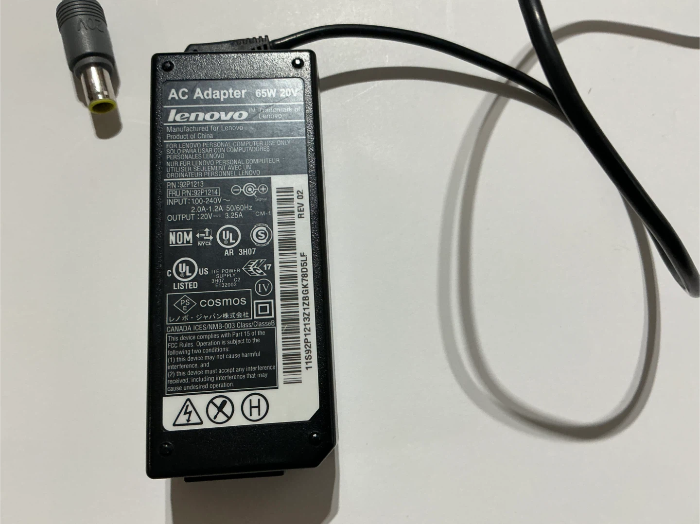 Lenovo 65W 20V AC Adapter Charger - photo 2