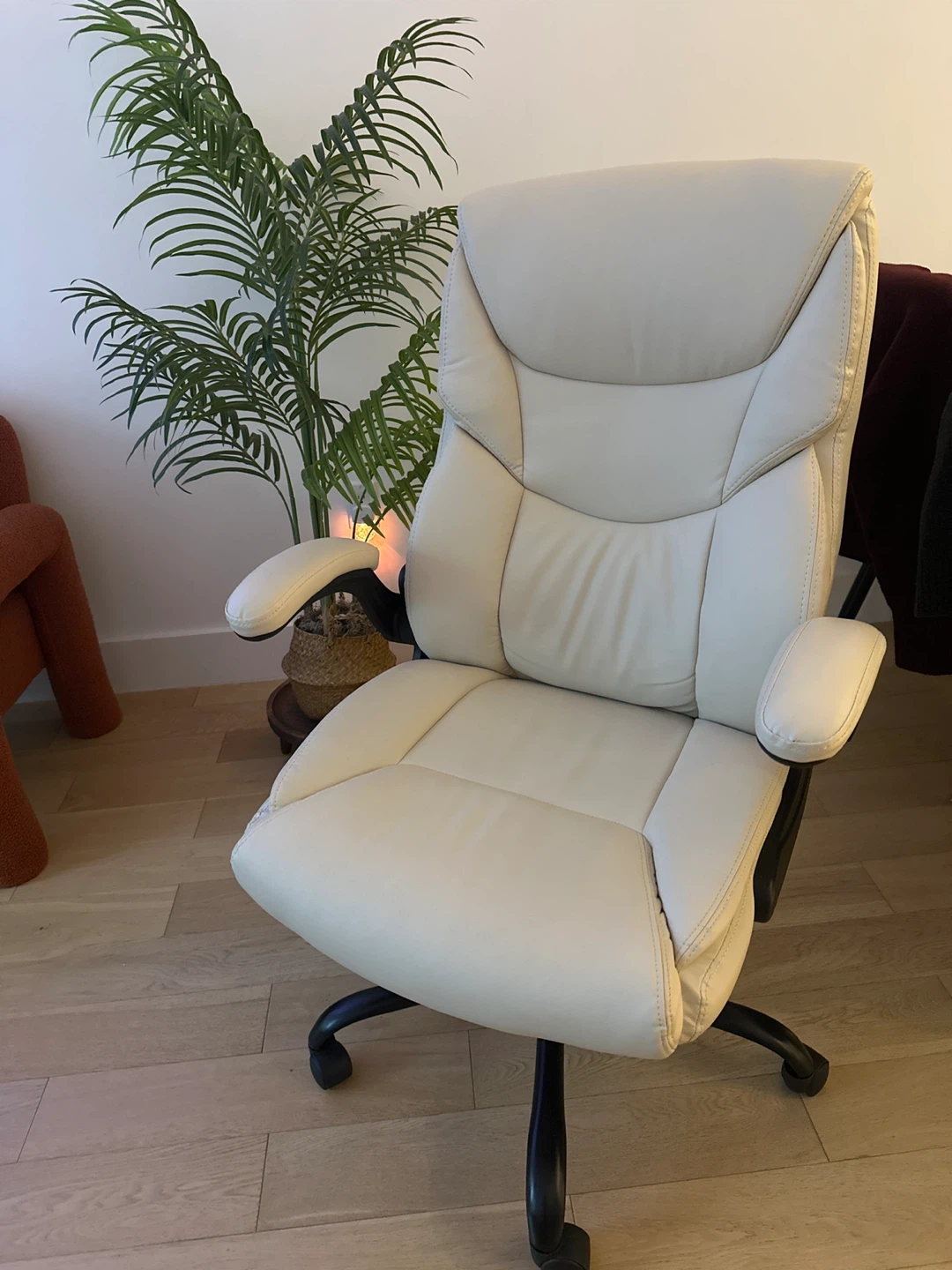 Cream Leather Executive Office Chair