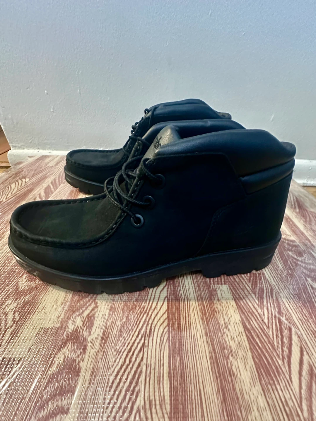 Timberland Black Ankle Boots - Size 8 - photo 3
