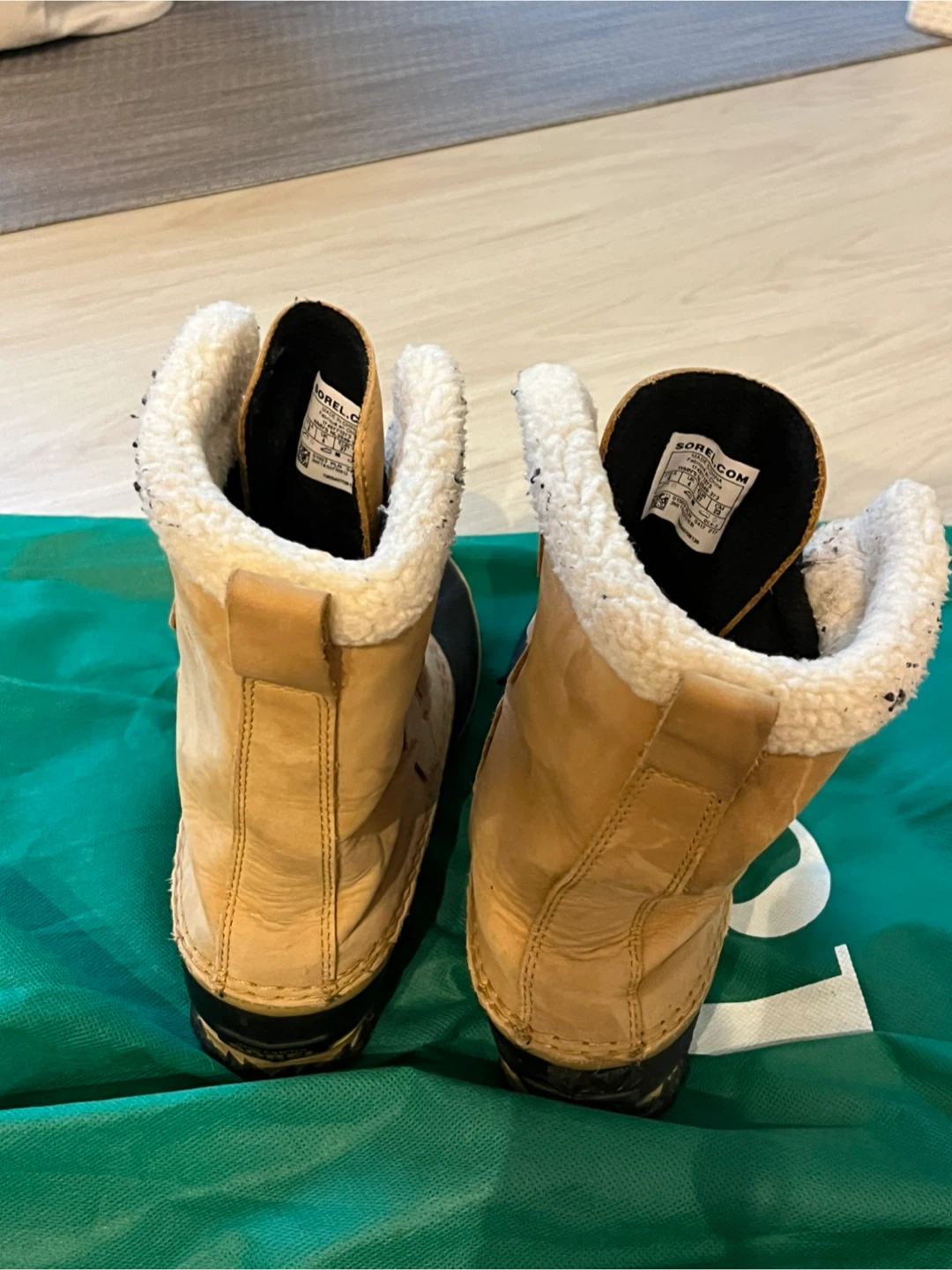 Sorel Women's Winter Boots - Size 6 - photo 4