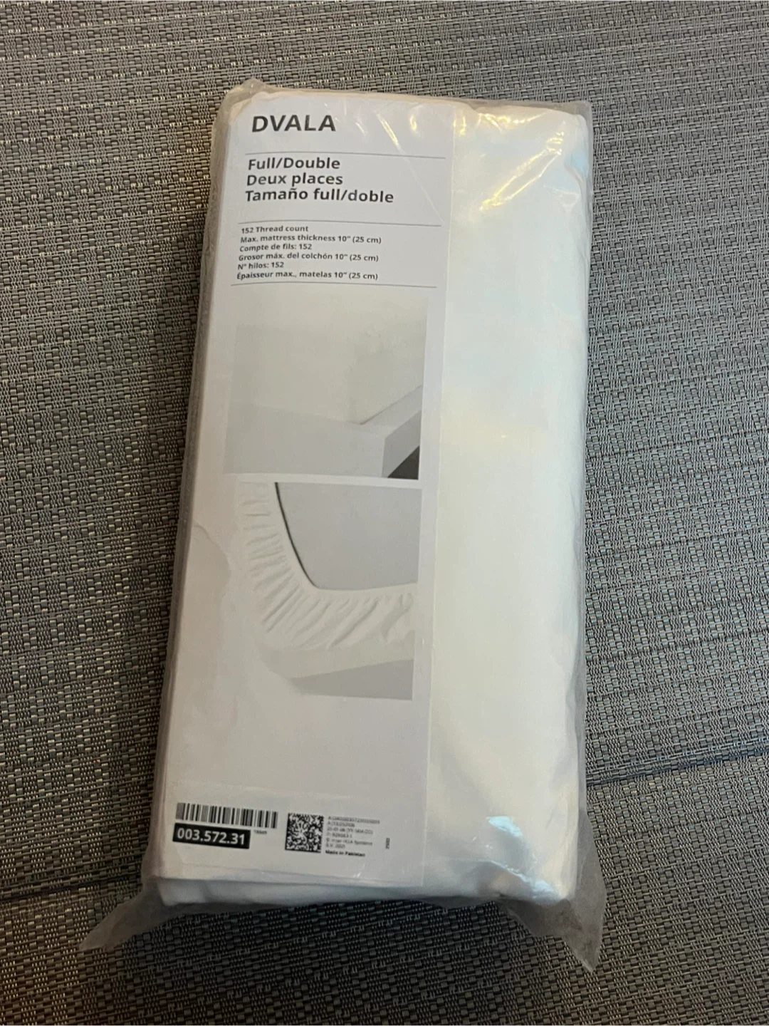 Ikea bed white sheets - photo 2