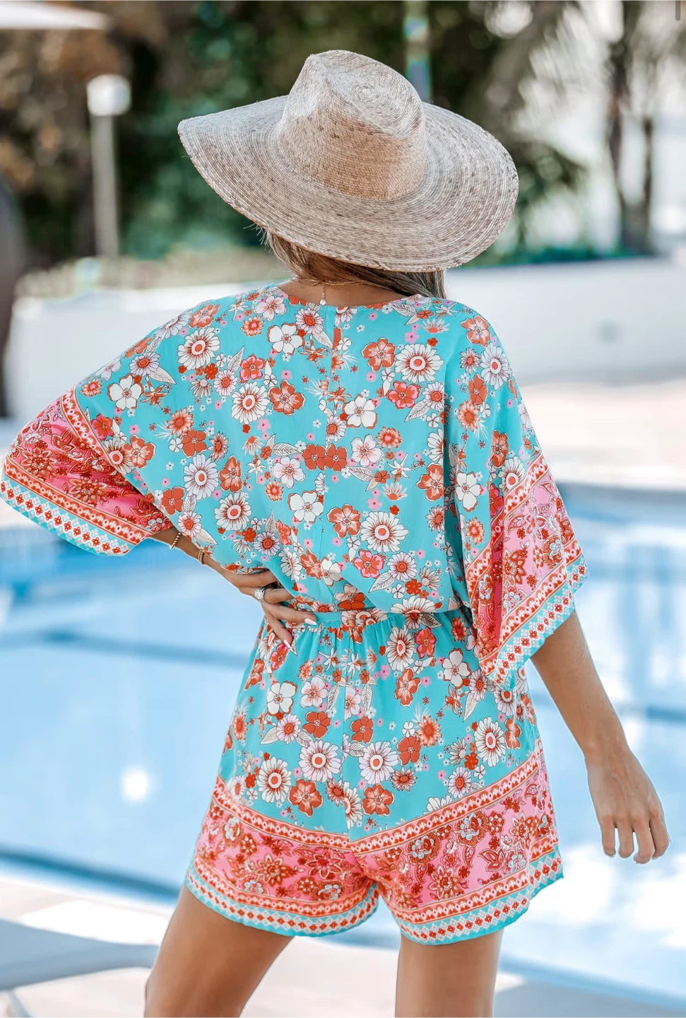 NEW! Boho Floral V-Neck Straight Leg Romper - photo 2