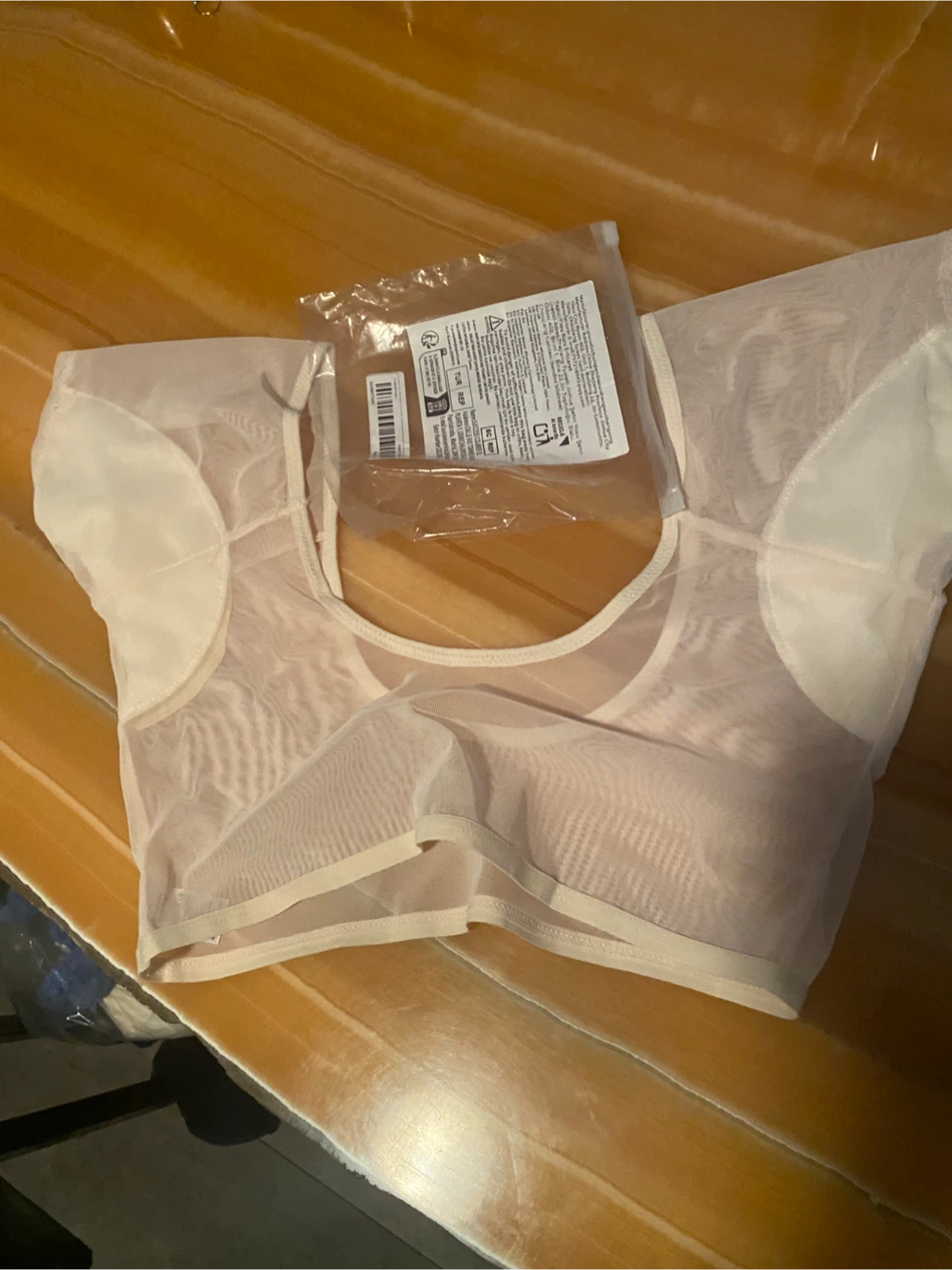 Breathable Underarm Top - Size L