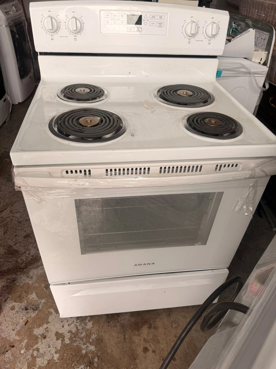 Amana Electric Range - White