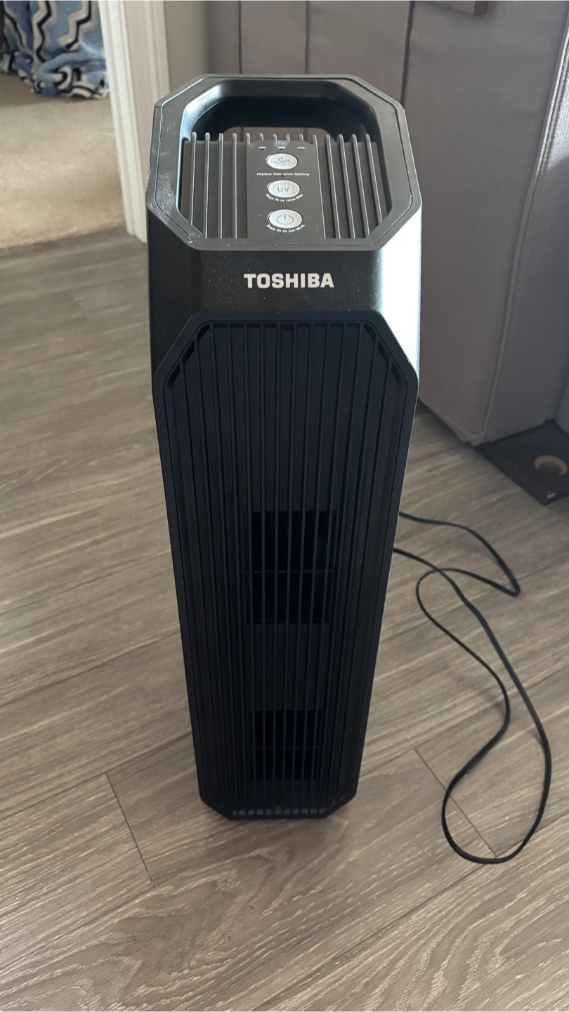 Toshiba Air Purifier CAF-W36USW UV Light Sanitizer - photo 2
